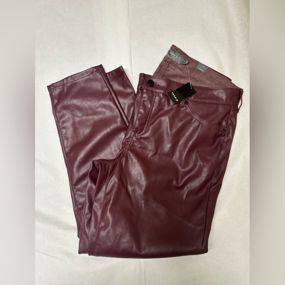 NWT; Torrid Skinny Faux Leather high rise Pant🌟 - Picture 1 of 10